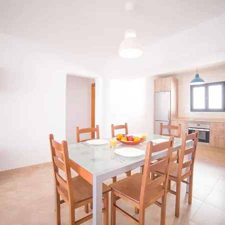 Casa Margarita Apartment *